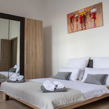 Apartman Central Pisak * Pisak